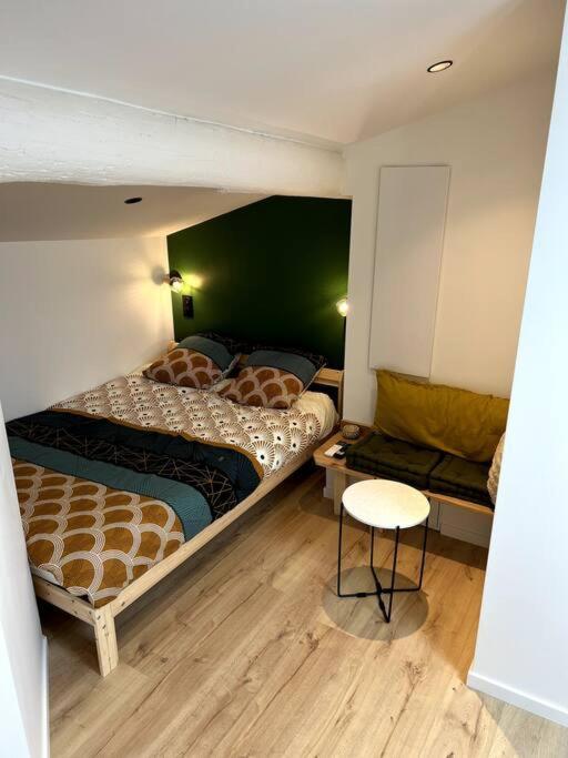 Studio Cosy Sous Les Toits Apartment Marseille Exterior photo